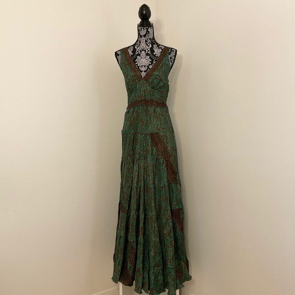 Robe Carmen en sari recyclé - Vert émeraude